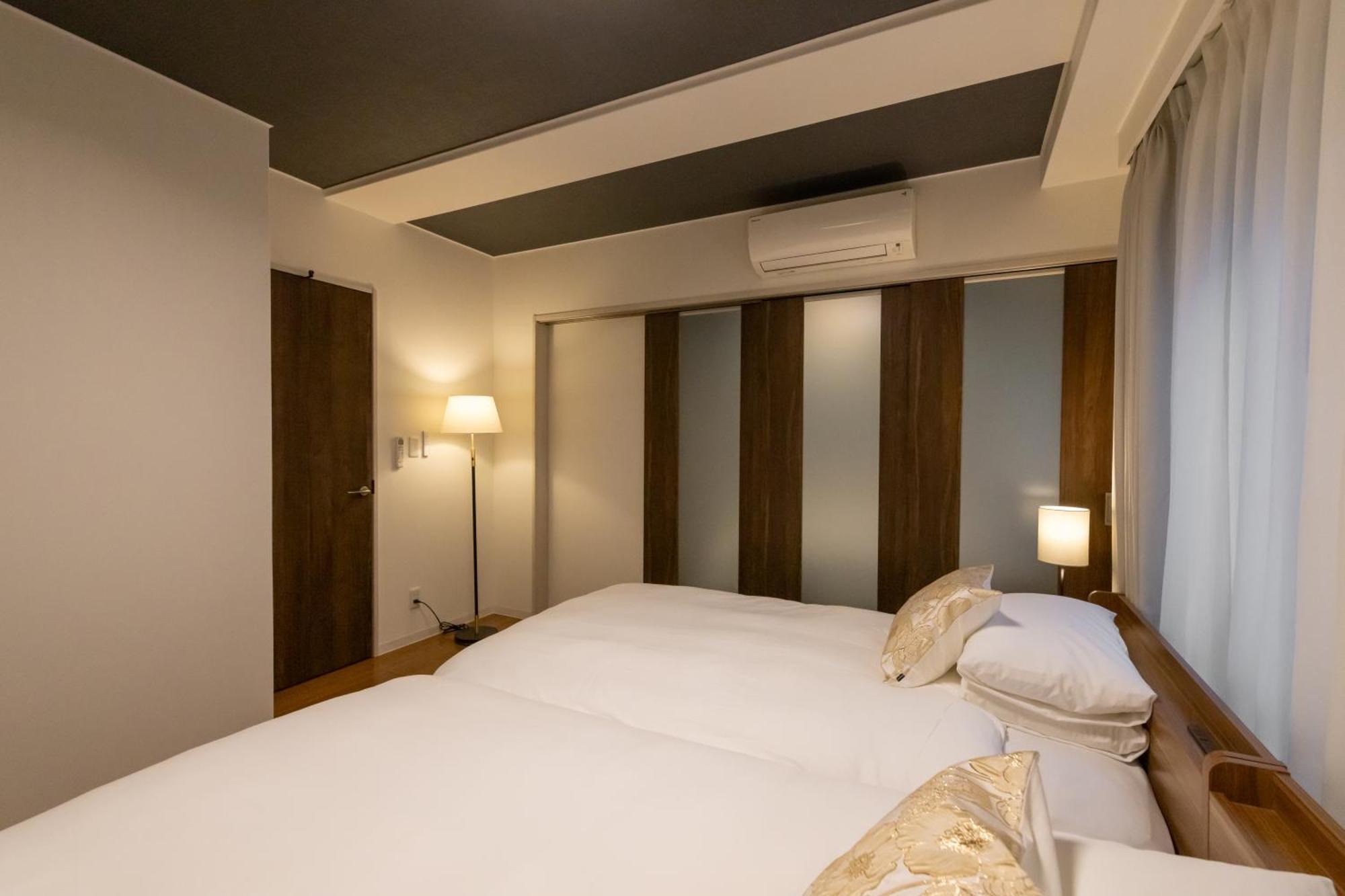 Atrium Deluxe - Self Check-in Only 大阪